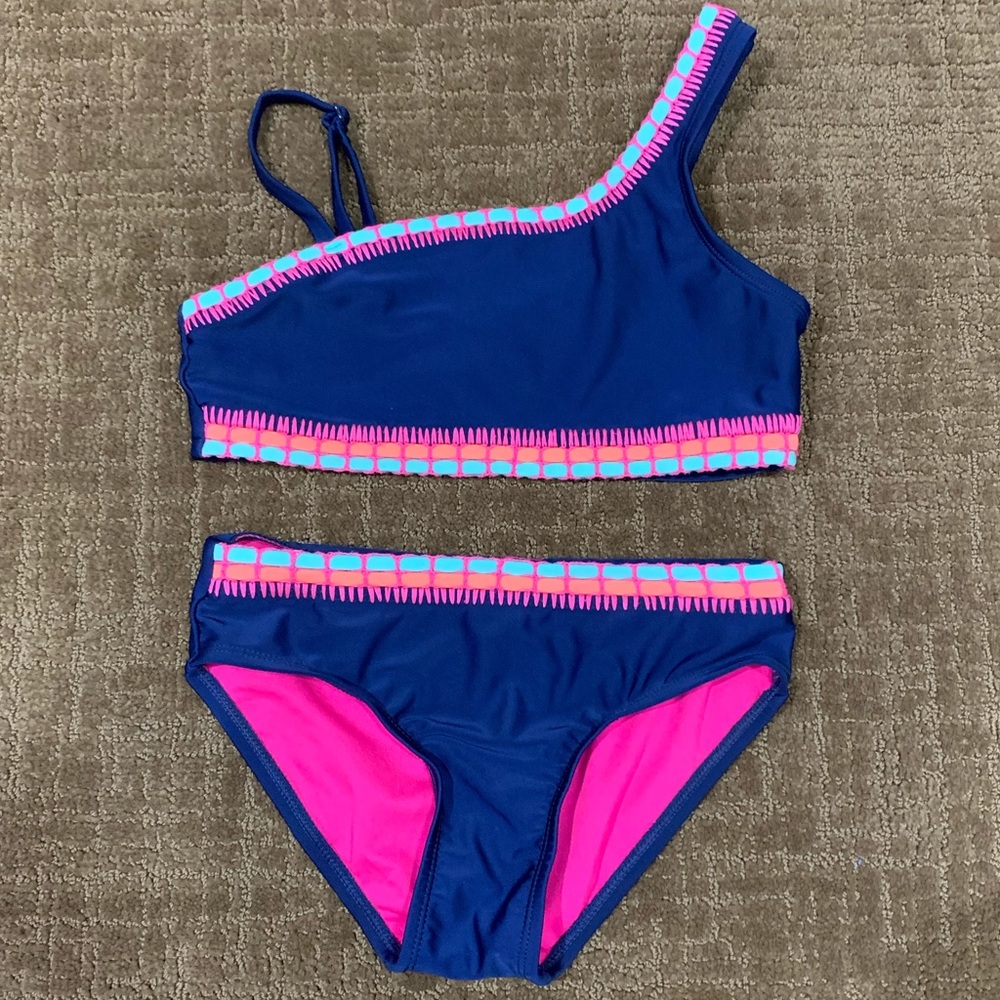 Justice Bikini
